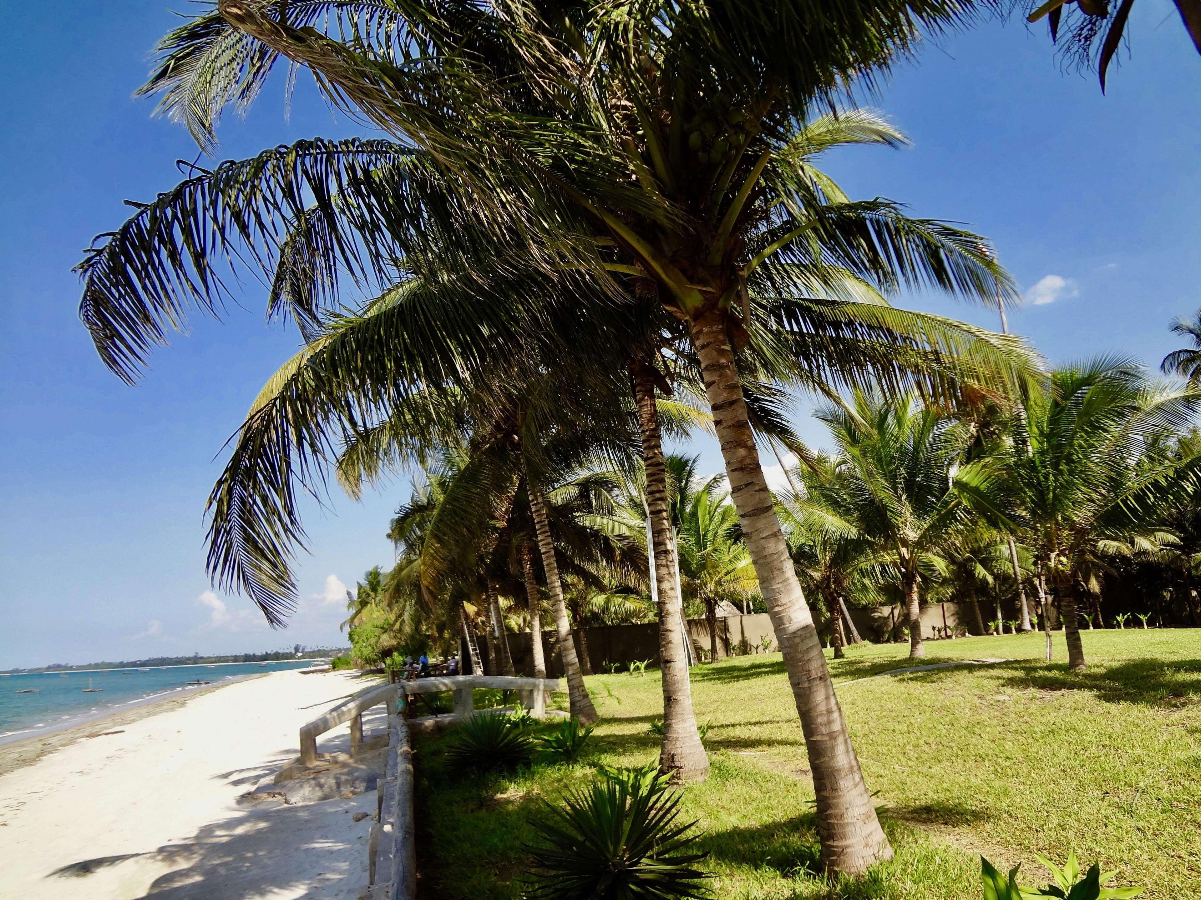 Oceanic Bay Hotel & Resort Bagamoyo Esterno foto