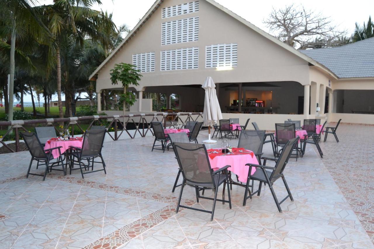 Oceanic Bay Hotel & Resort Bagamoyo Esterno foto