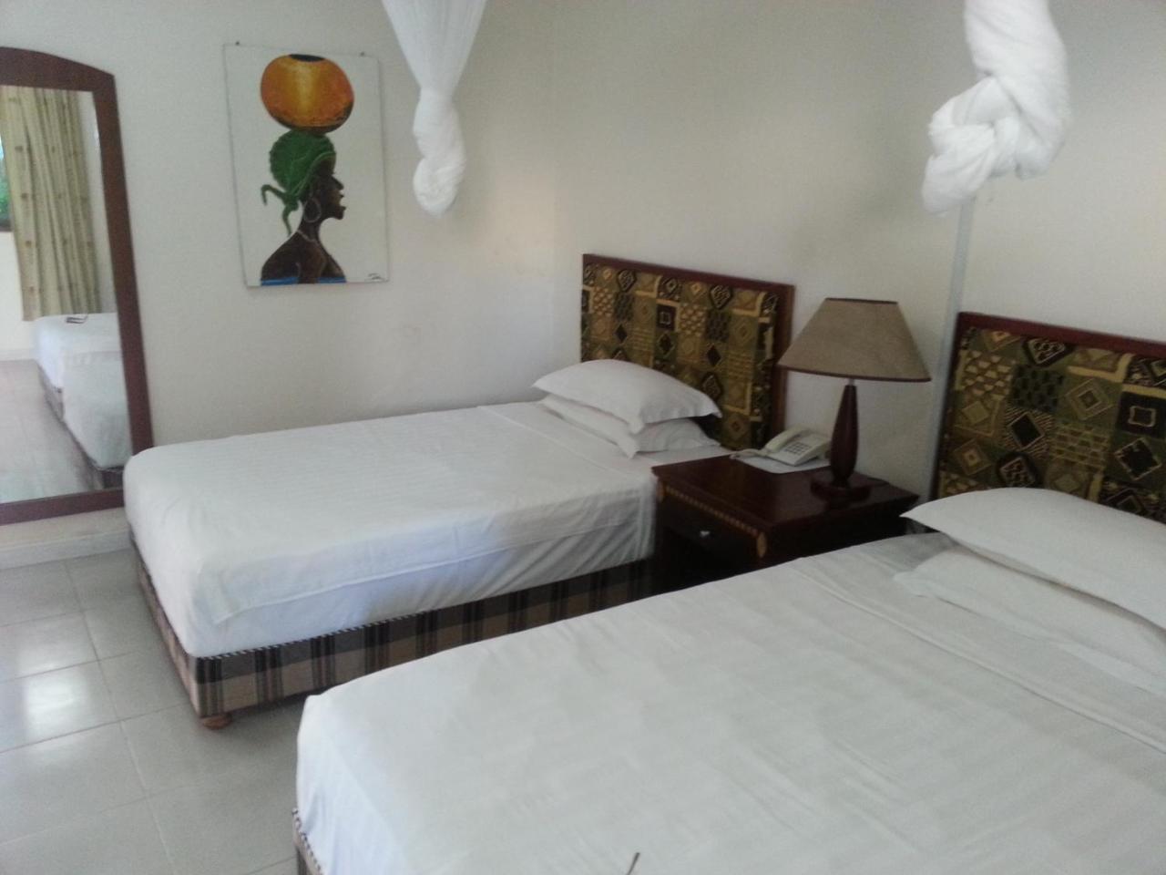 Oceanic Bay Hotel & Resort Bagamoyo Esterno foto