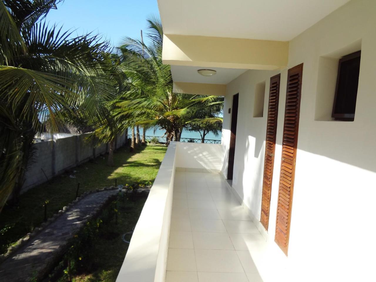 Oceanic Bay Hotel & Resort Bagamoyo Esterno foto